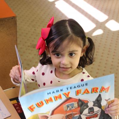 Michelle obtuvo un libro